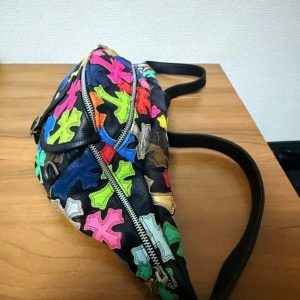 クロムハーツ #1 マルチクロスパッチ レザーボディーバッグ スナットパック マルチカラー